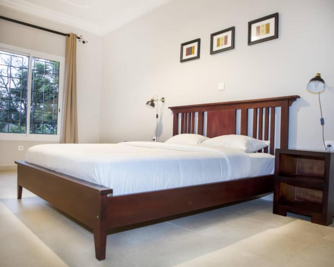 Riad Prince Louis Yaounde Ngoại thất bức ảnh