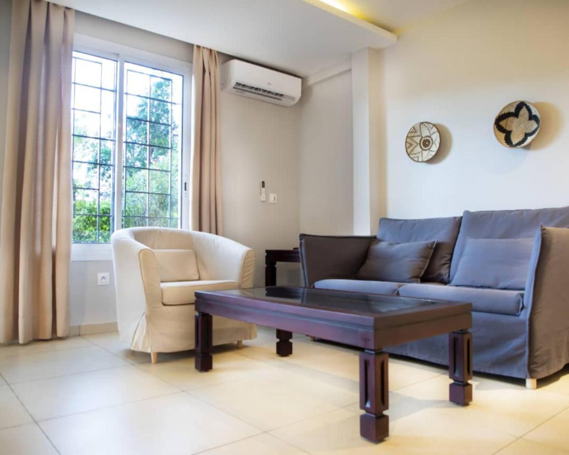 Riad Prince Louis Yaounde Ngoại thất bức ảnh