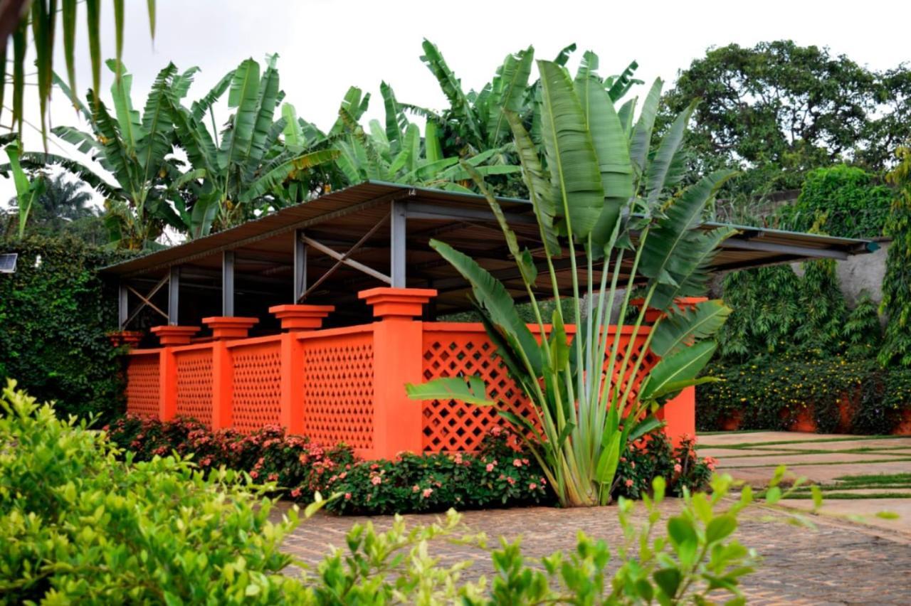 Riad Prince Louis Yaounde Ngoại thất bức ảnh