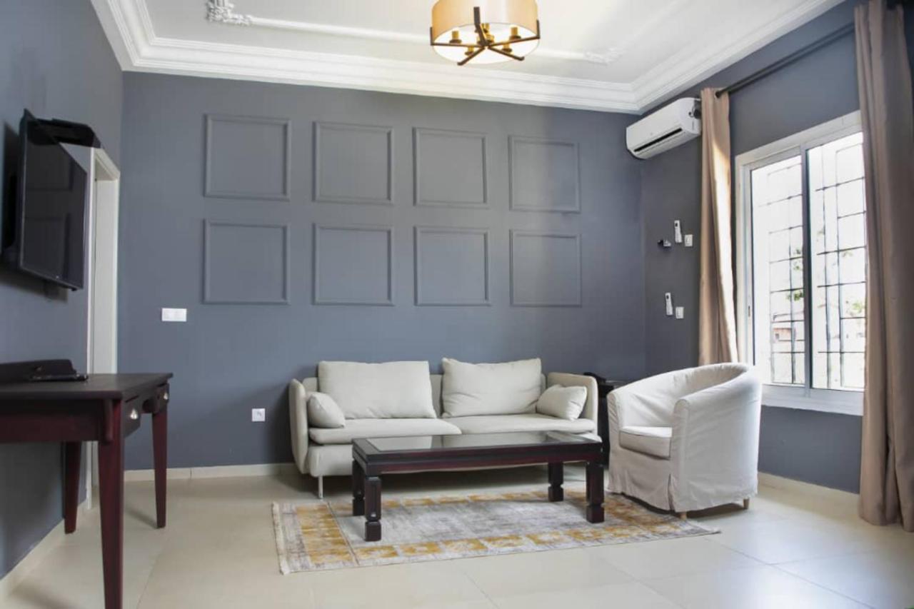 Riad Prince Louis Yaounde Ngoại thất bức ảnh